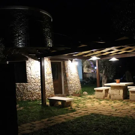 Trullo Meme 4/6 P.l Zona Gallipoli * Sannicola
