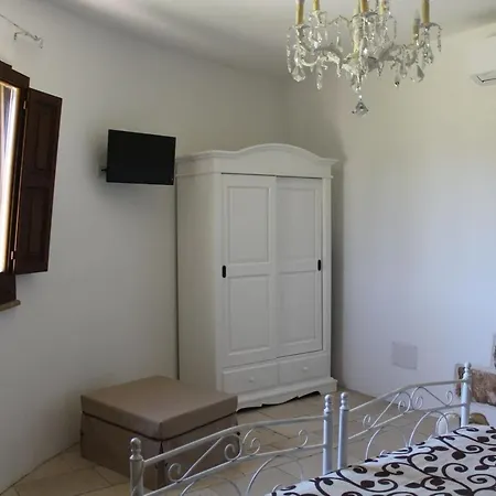 Holiday home Trullo Meme 4/6 P.l Zona Gallipoli *